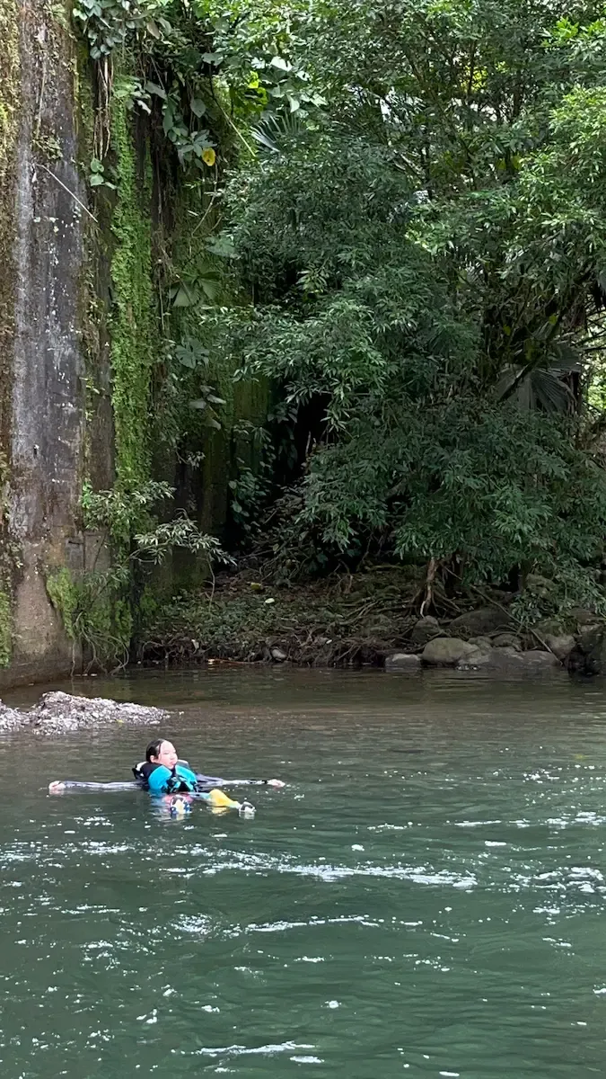 Mutatá: aguas verde esmeralda, tubing y cascadas