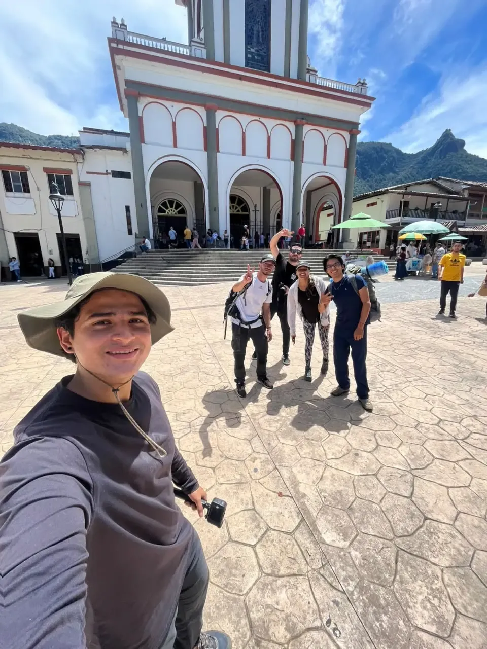 Támesis nocturno – Mirador Cristo Rey y Ruta de Disfraces